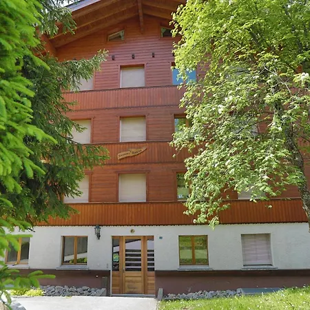 Mondzeu F47 Apartment *