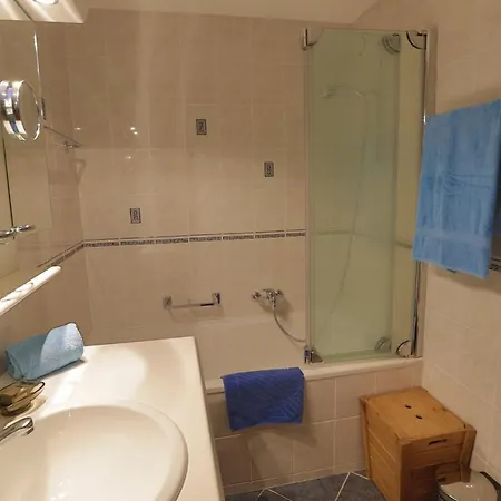Apartment Mondzeu F47 *
